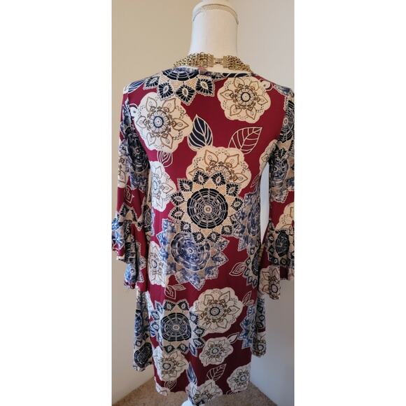 SJS Womens Burgundy Floral Bell Sleeve Slinky Shift Dress Metallic Thread Small - Picture 5 of 5